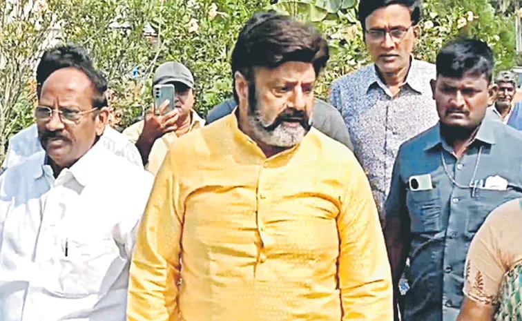 Mla Nandamuri Balakrishna Is Angry With The Villagers Of Komaravolu