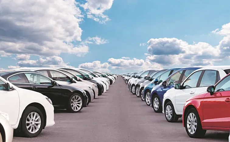 Passenger Vehicle Sales High in 2024-25