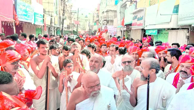 శ్రీశాంతి గురుదేవ్‌ మహారాజ్‌ అవరోహణ దినోత్సవం 