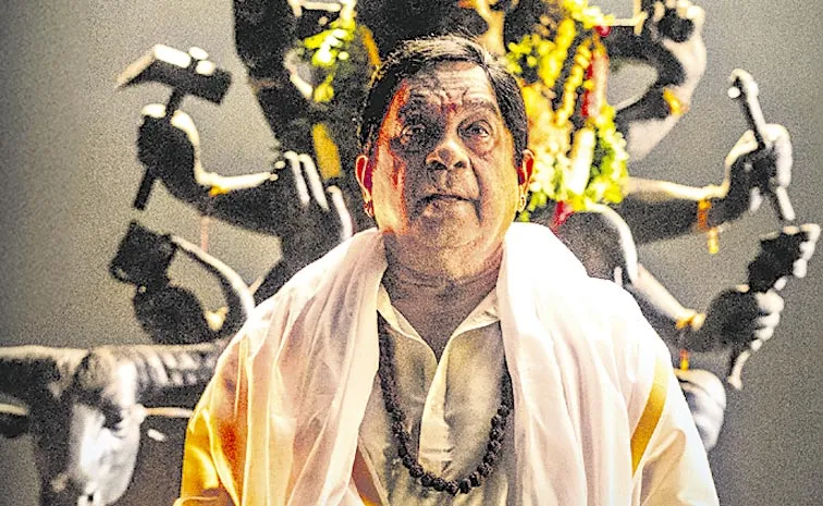 Brahmanandam different look released from Sumanth Mahendragiri Varahi