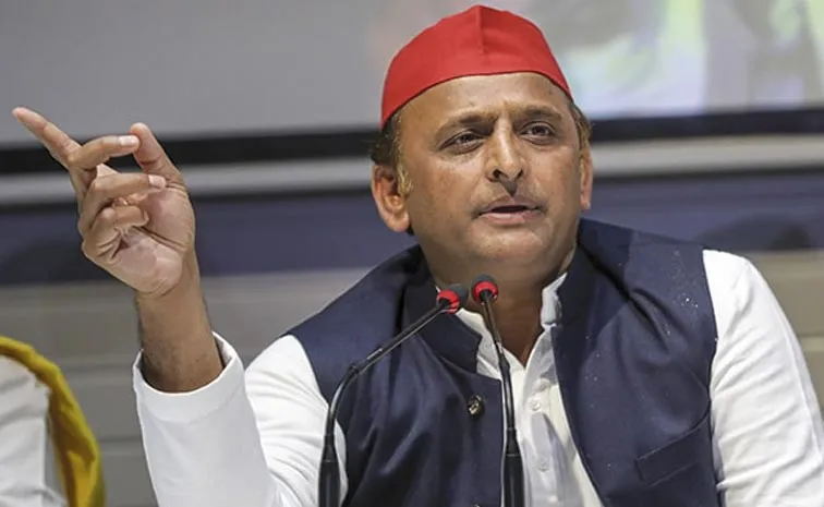 Akhilesh Yadav jibe at Uttar Pradesh govt over Maha Kumbh stampede