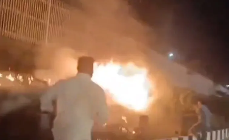 Fire Accident Near Tadepalle YS Jagan House At Guntur