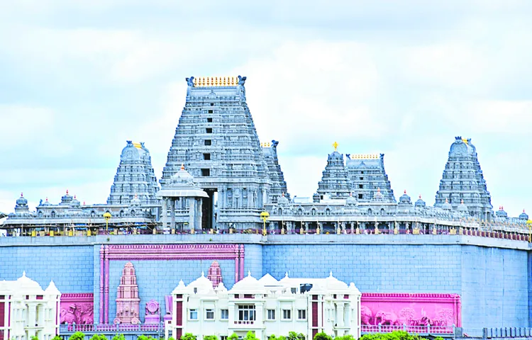 Gold plating work for Sri Lakshmi Narasimha Swamy Temple in Yadagirigutta