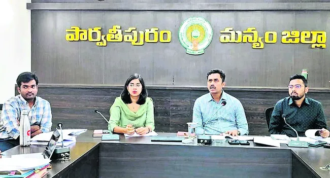 వీడీవీకేలను బలోపేతం చేయాలి