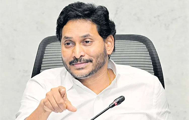 YS Jagan Mohan Reddy answers questions asked by the media