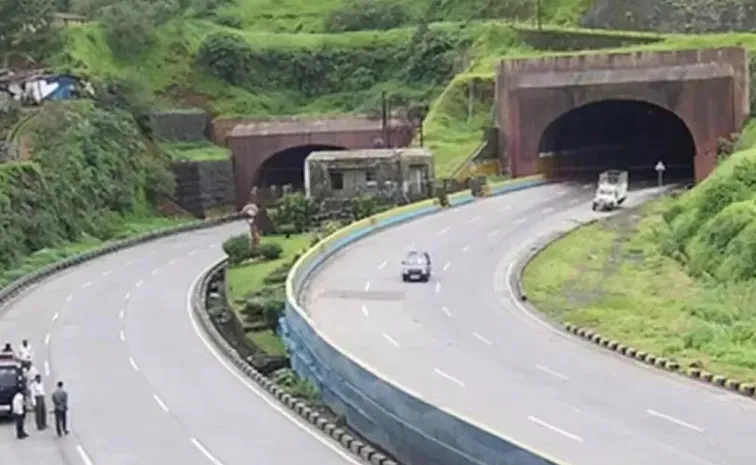 Mumbai-Pune Expressway to be strengthened 