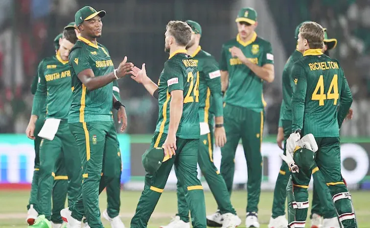 CT 2025 SA vs ENG Karachi: England Won Toss Check Playing XIs Bavuma Out