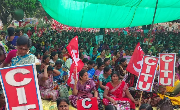 Anganwadi Workers Protest Against Kutami Govt March 10 Live Updates