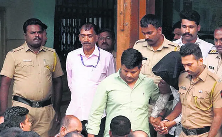 Pune Swargate Case Accused Sent to Yerawada Central Jail for 14 Days Judicial Custody