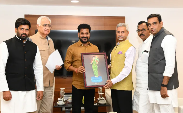 CM Revanth Reddy Requests Union Minister Jai shankar Over Support Of Telangana Rising