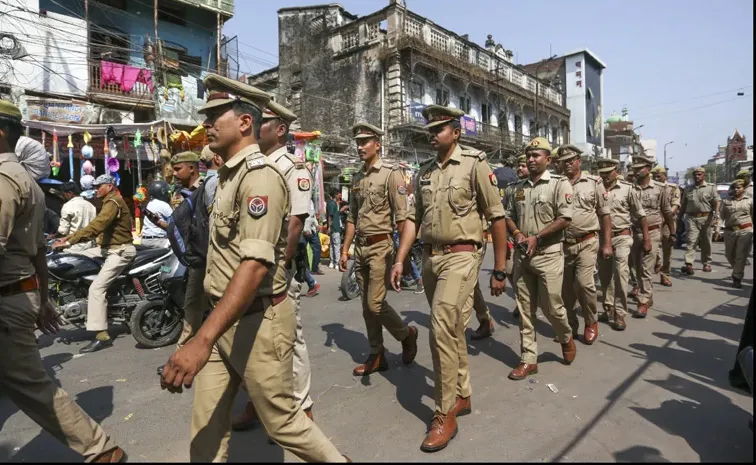 Friday Prayers of Ramzan Coincide with Holi Security Police Patrolling Increased