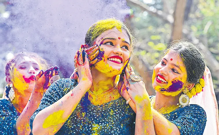 Rajasthan village bans men from playing Holi