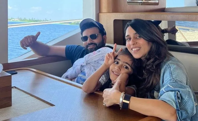 Rohit Sharma Enjoying With Family Before IPL 2025