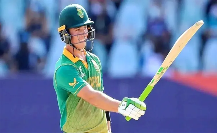 Dewald Brevis Likely replace Harry Brook in Delhi Capitals squad for IPL 2025