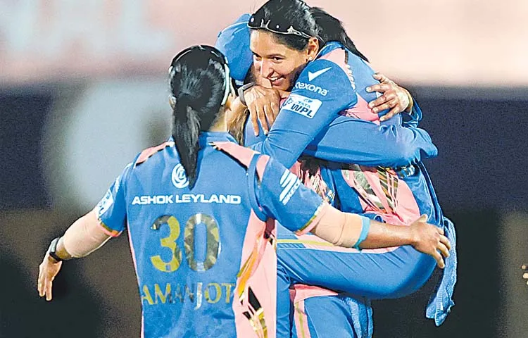 Harmanpreet Kaur leads Mumbai to second title in three years