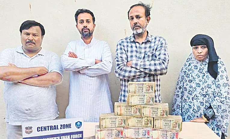 Old Currency Notes Stir in Hyderabad 