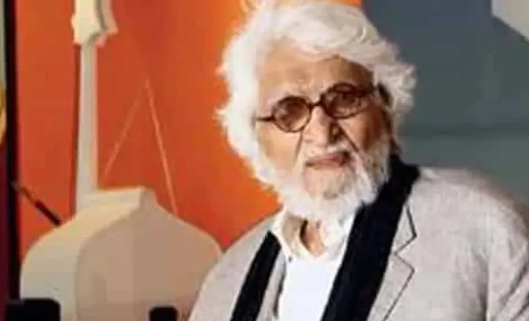 MF Husain shatters record for modern Indian art sells for Rs 118.7 crore