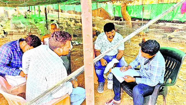 అక్రమ