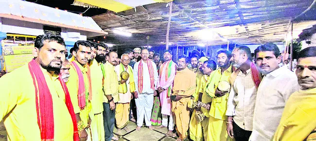 కట్టమల్లన్న ఆలయంలో పెద్దపట్నం
