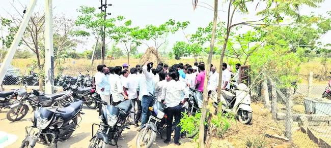 తైబజార్ వేలం.. సిండికేట్