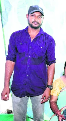 వ్యక్తి ఆత్మహత్యకు కారకులైన ముగ్గురి అరెస్టు