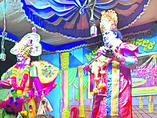 ఆకట్ట
