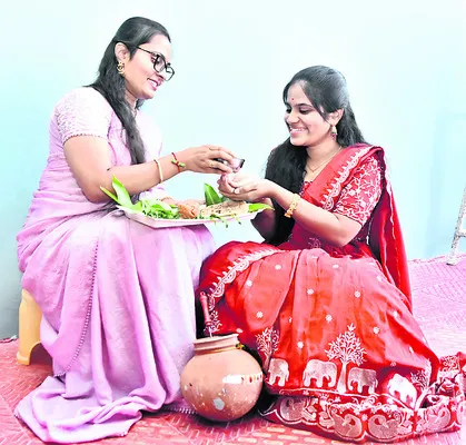 వనిత, వాసవీ క్లబ్ గ్రేటర్ జనగామ ఆధ్వర్యంలో..