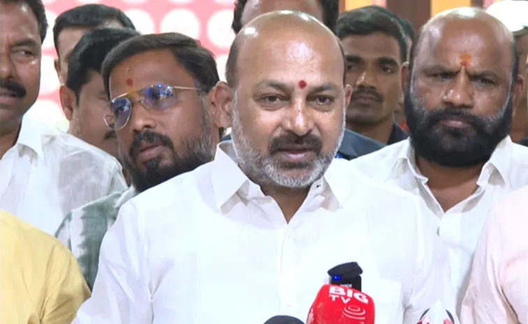 Minister Bandi Sanjay Serious Comments On Congress Govt