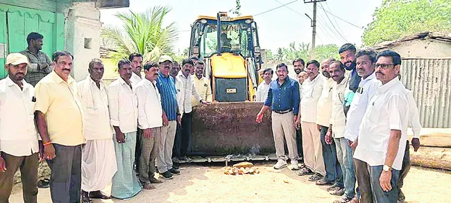 ఎస్సీ సబ్‌ప్లాన్‌ నిధులతో సీసీ రోడ్లు 