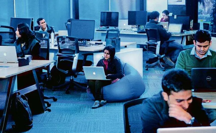 Indian IT Firms Reduce Bench Time Amid Uncertain Times Check The Details