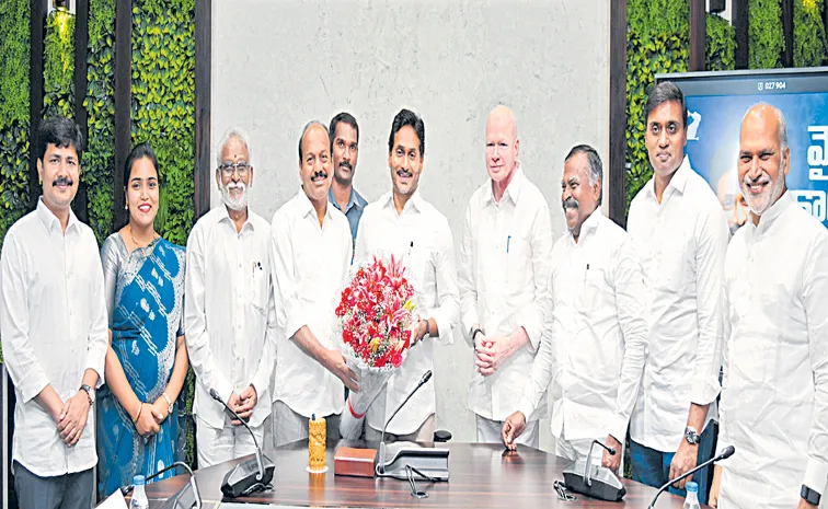 YSRCP President YS Jagan directions to party MPs