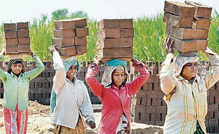 Only 70 lakh women in 7 crore workers employed in Indian real estate