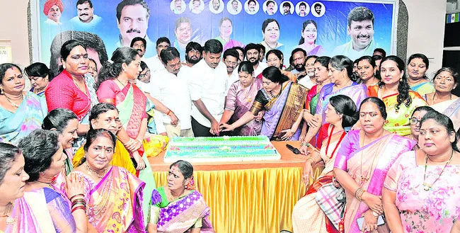 జగన్‌ హయాంలోనే మహిళా సాధికారత 