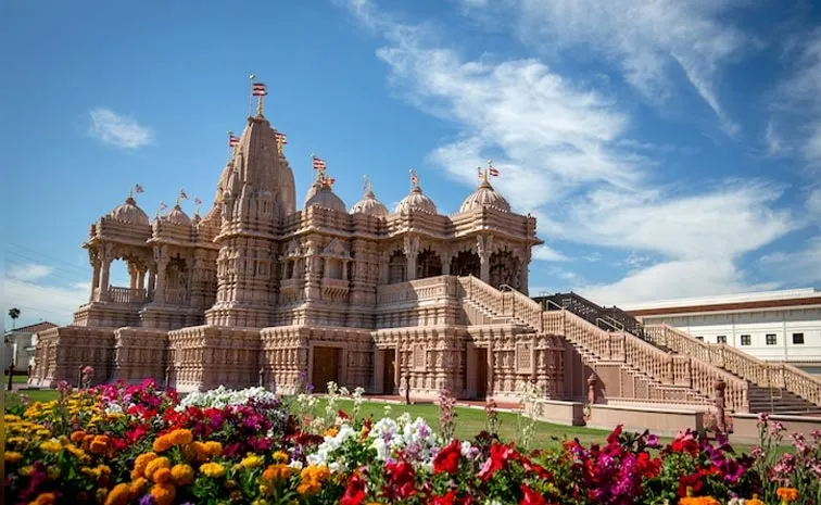 Hindu Temple Vandalised In California Chino Hills