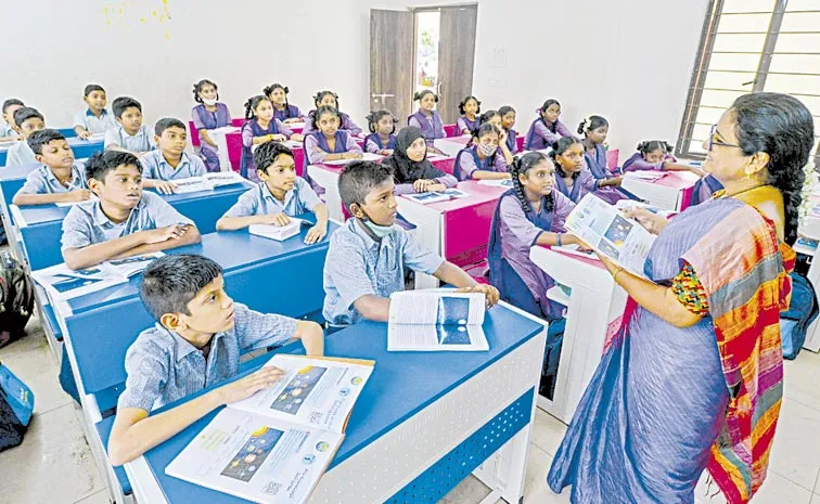 Teachers dharna on April 2: Andhra Pradesh
