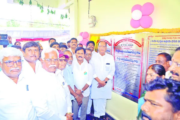 తల్లిదండ్రులను చూసుకునే బాధ్యత పిల్లలదే