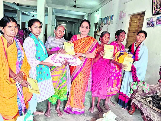 ఘనంగా
