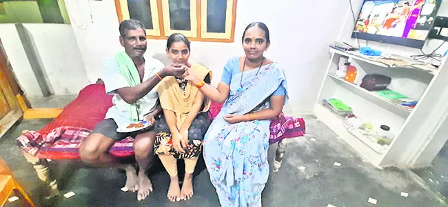 ట్టడుగున నకాపల్లి