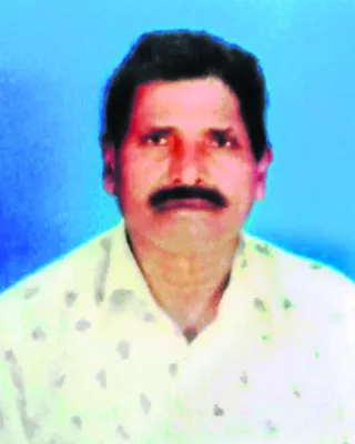 హార్వెస్టర్ ఢీకొని ఒకరి మృతి