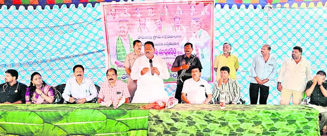 పల్లె దవాఖానలను సద్వినియోగం చేసుకోవాలి