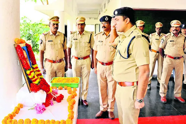 దార్శనికుడు బాబా సాహెబ్ అంబేడ్కర్