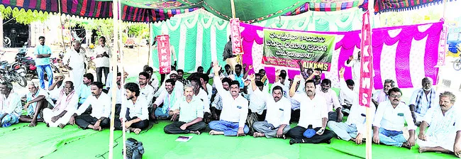 హంద్రీ–నీవాకు లైనింగ్ వద్దు