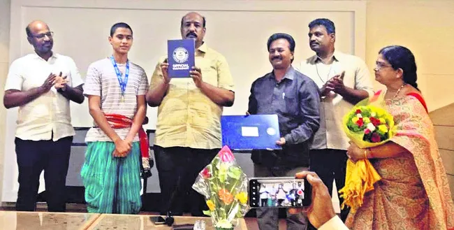 ‘గిన్
