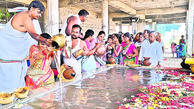 ఘనంగా