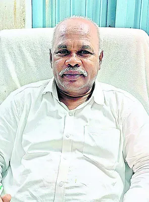 సెకండరీ గ్రేడ్ టీచర్ పరీక్షకు దరఖాస్తుల ఆహ్వానం