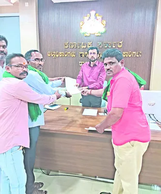 తక్కువ ధరకే విత్తనాలు అందించరూ