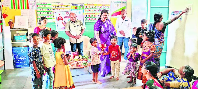విధి నిర్వహణలో అప్రమత్తంగా ఉండాలి