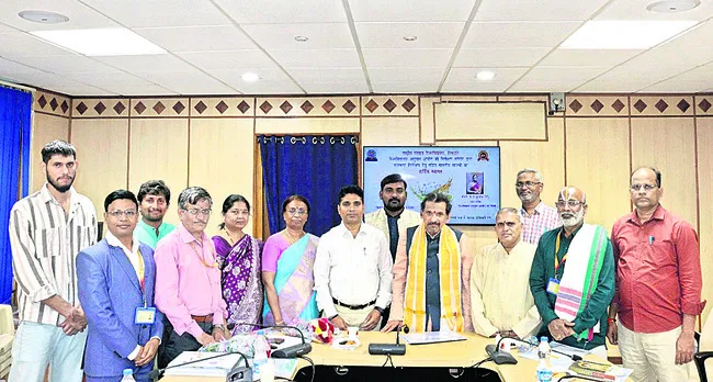 ఎన్ఎస్యూలో యూజీసీ బృందం పర్యటన
