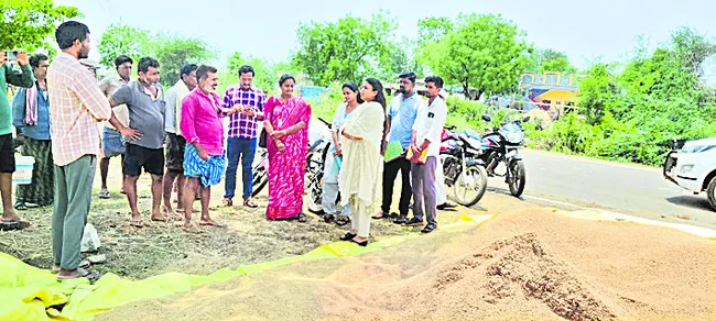 మొక్కుబడిగా ధాన్యం కొనుగోలు