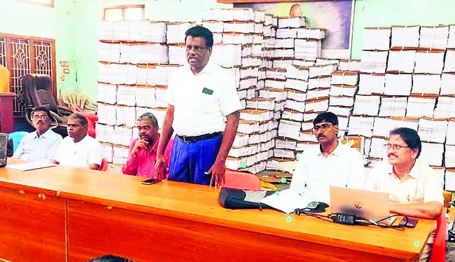 ఫోన్ పోయిందా.. వచ్చి తీసుకెళ్లండి